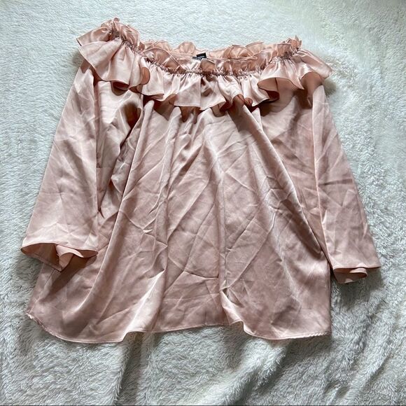 Forever 21 Silky Pink Off Shoulder Classy Femme Girly Top Ruffled Blouse - Picture 6 of 6